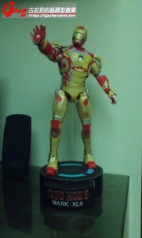 我的第一次之 iron man_mark 42。