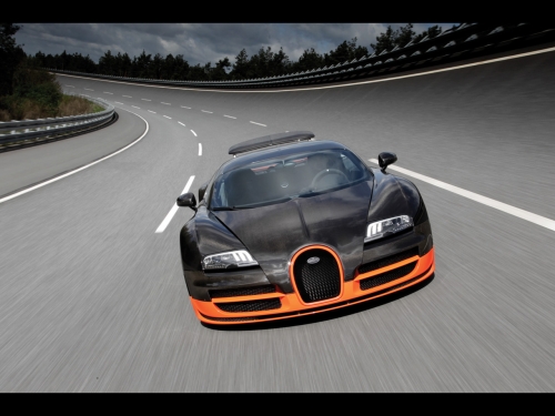 2010-Bugatti-Veyron-16-4-Super-Sport-World-Record-Front-Speed-Tilt-1280x960.jpg