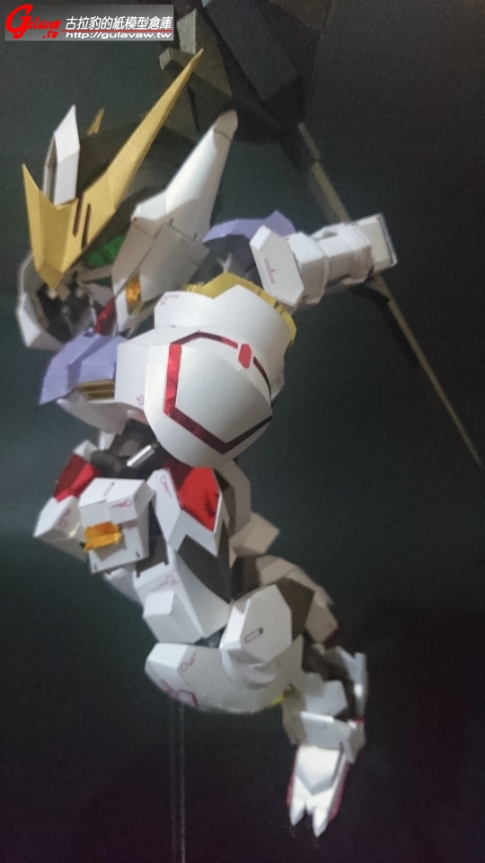 SD - Gundam Barbatos (2).JPG