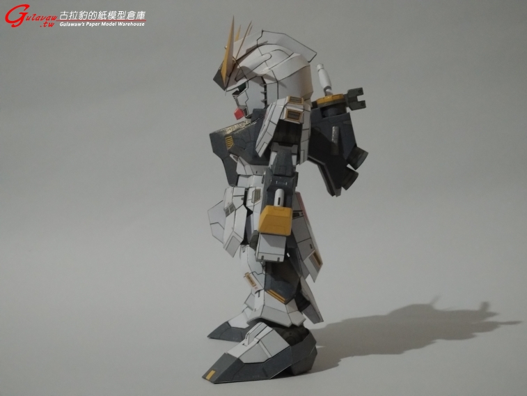 RX-93 NU GUNDAM (3).JPG